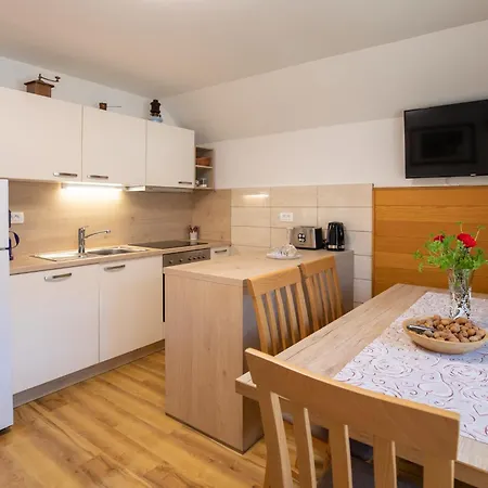 Apartmaji Prezelj Bohinj